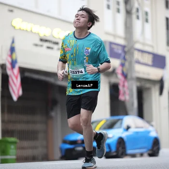Runner Photo 5867331