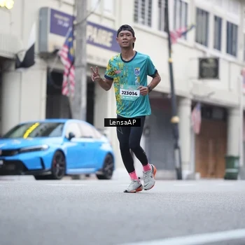 Runner Photo 5867337