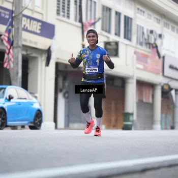 Runner Photo 5867341