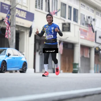 Runner Photo 5867342
