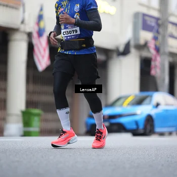 Runner Photo 5867348