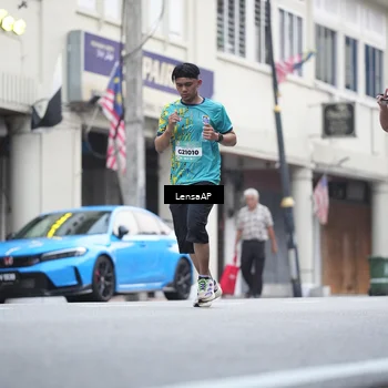 Runner Photo 5867371
