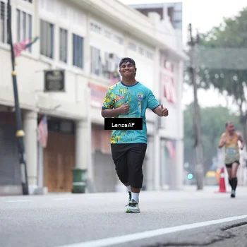 Runner Photo 5867374