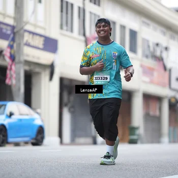 Runner Photo 5867378