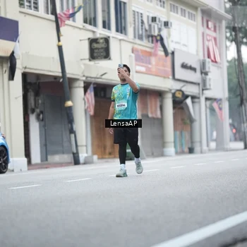 Runner Photo 5867397