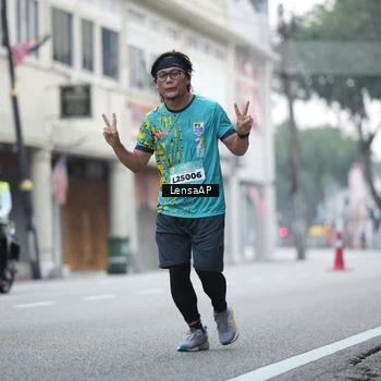 Runner Photo 5867399