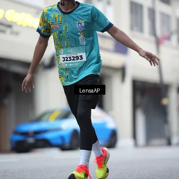 Runner Photo 5867412