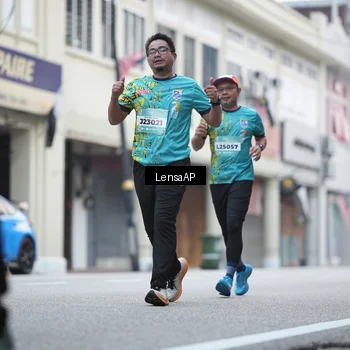 Runner Photo 5867414