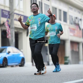 Runner Photo 5867417