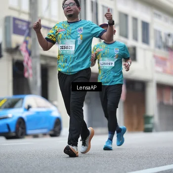Runner Photo 5867419