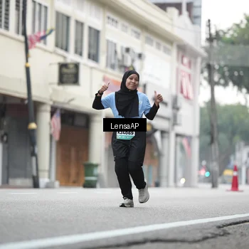 Runner Photo 5867425