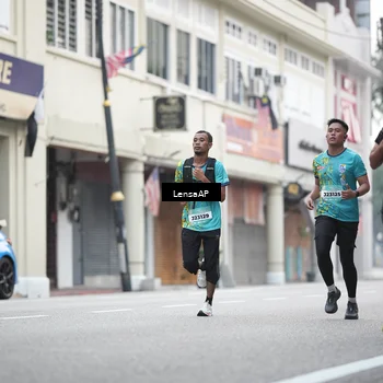 Runner Photo 5867439