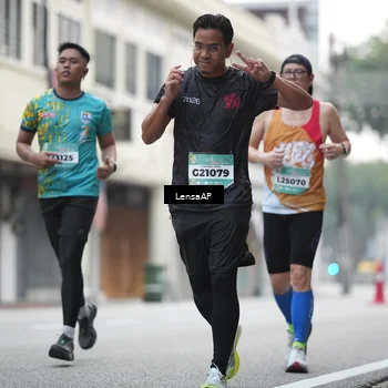 Runner Photo 5867442