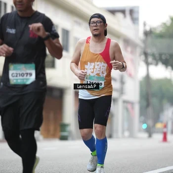 Runner Photo 5867447
