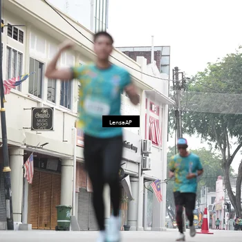 Runner Photo 5867453