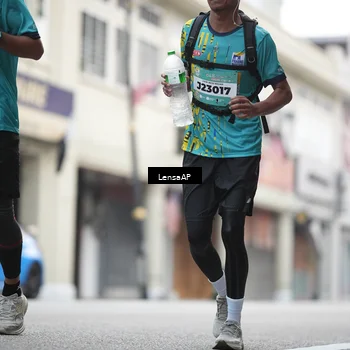 Runner Photo 5867466