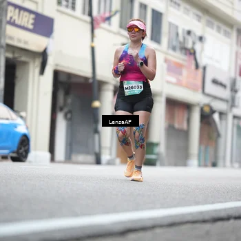 Runner Photo 5867480