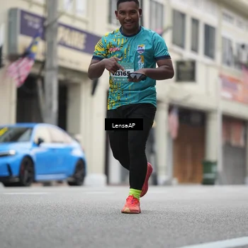 Runner Photo 5867493