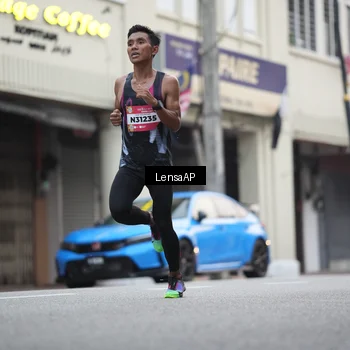 Runner Photo 5867515