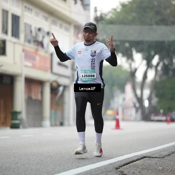 Runner Photo 5867530