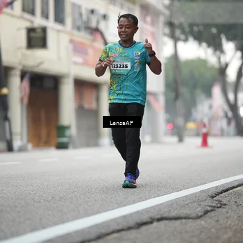 Runner Photo 5867534