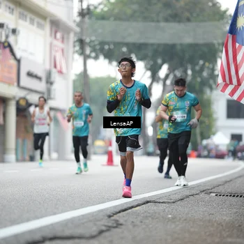 Runner Photo 5867622
