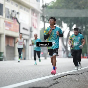 Runner Photo 5867628