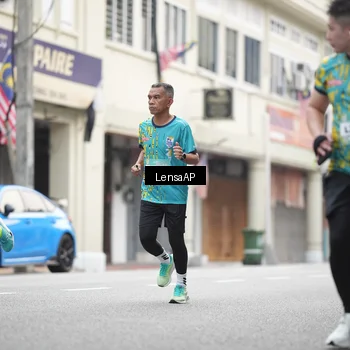 Runner Photo 5867631