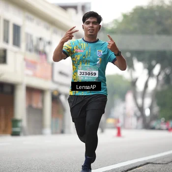 Runner Photo 5867635