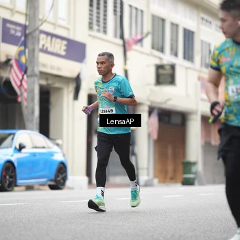 Runner Photo 5867638
