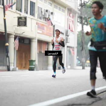 Runner Photo 5867640