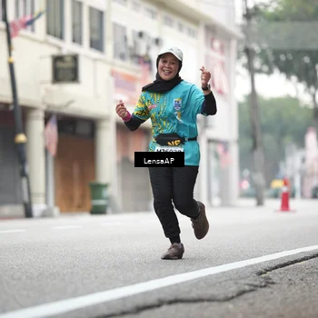Runner Photo 5867663