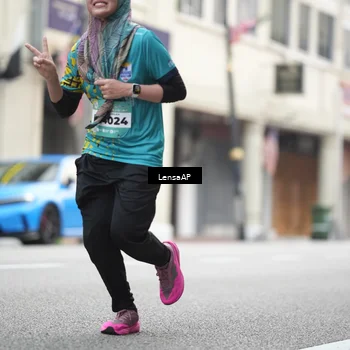 Runner Photo 5867687