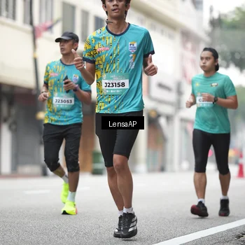 Runner Photo 5867702
