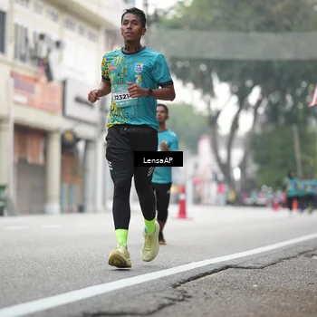 Runner Photo 5867721
