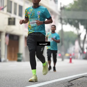 Runner Photo 5867722