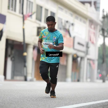 Runner Photo 5867728