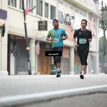 Runner Photo 5867975