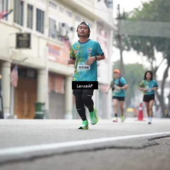 Runner Photo 5867990