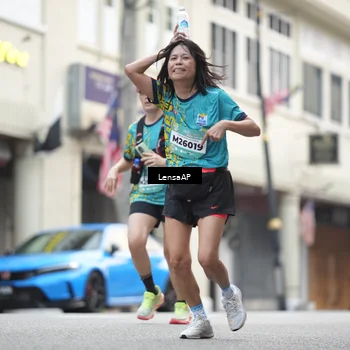 Runner Photo 5868007