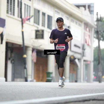 Runner Photo 5868012