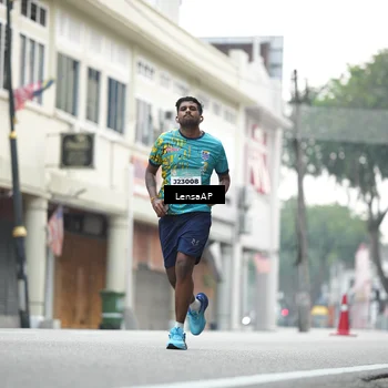 Runner Photo 5868028