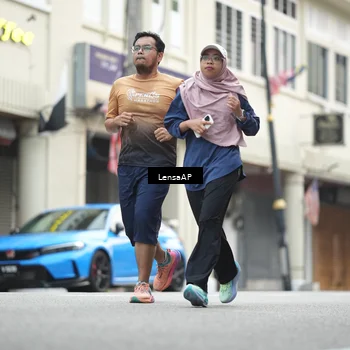 Runner Photo 5868030