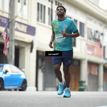 Runner Photo 5868033