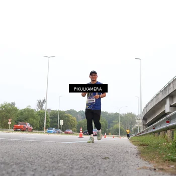 Runner Photo 5868955