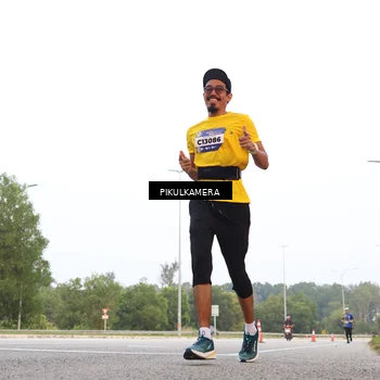 Runner Photo 5869324