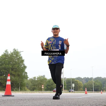 Runner Photo 5869459