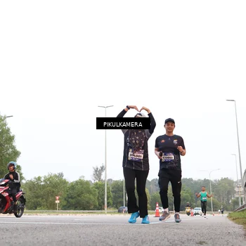 Runner Photo 5869528