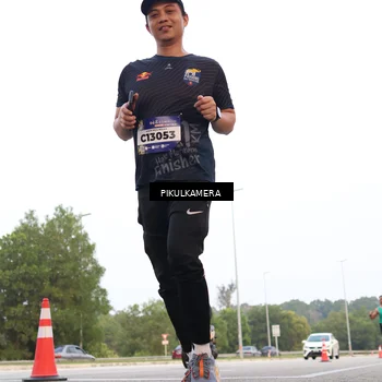 Runner Photo 5869604