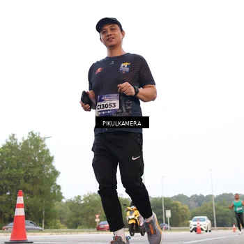 Runner Photo 5869627